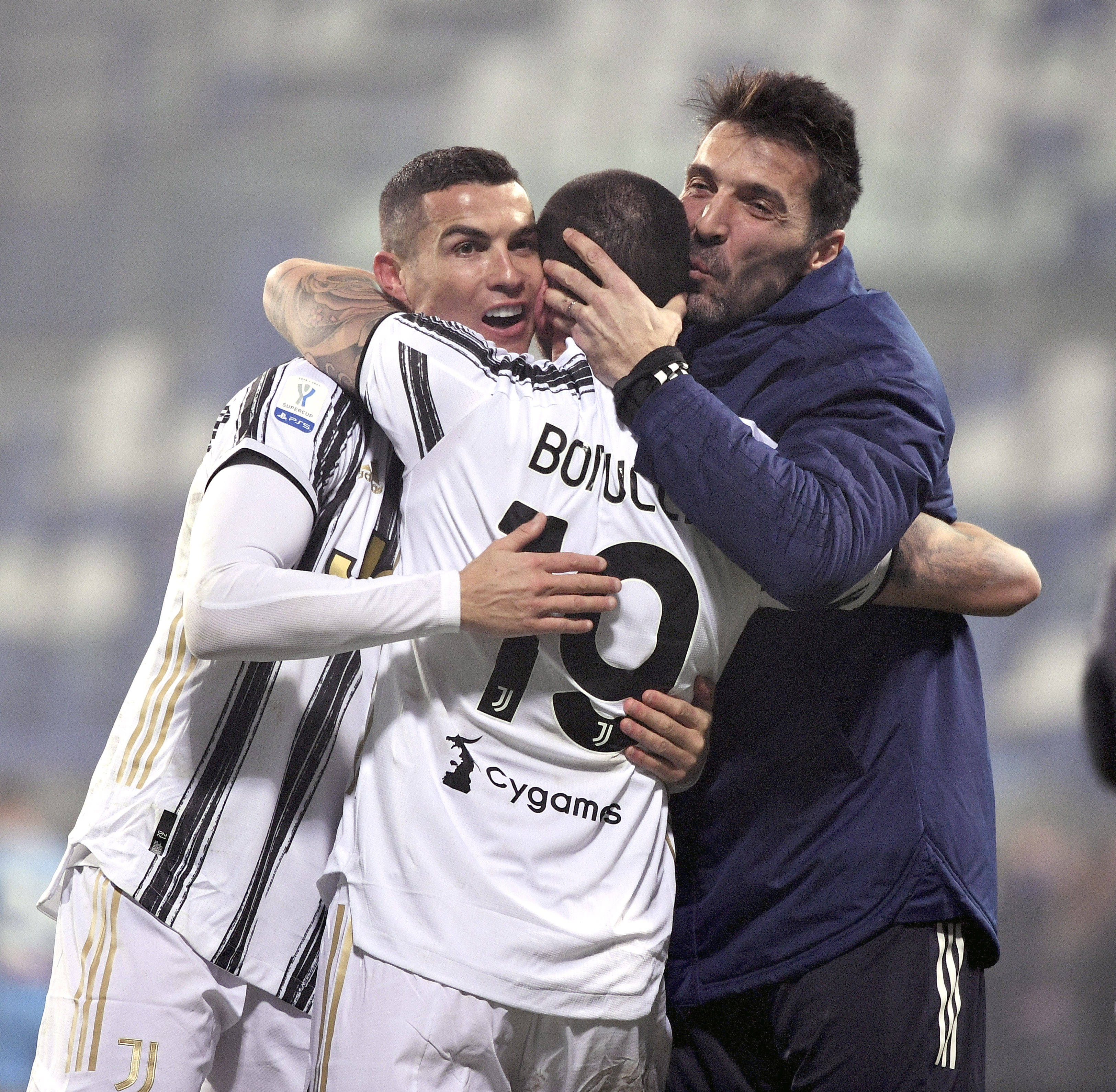 全平台刷榜，《抓大鹅》手游迎来新一轮下载高峰 ｜ 休闲新游周报