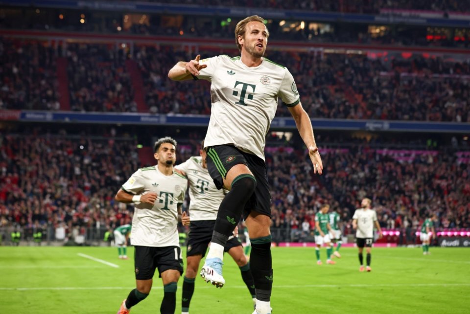 踢球者本期德甲中卫排名：无世界级，于帕、施洛尔上榜