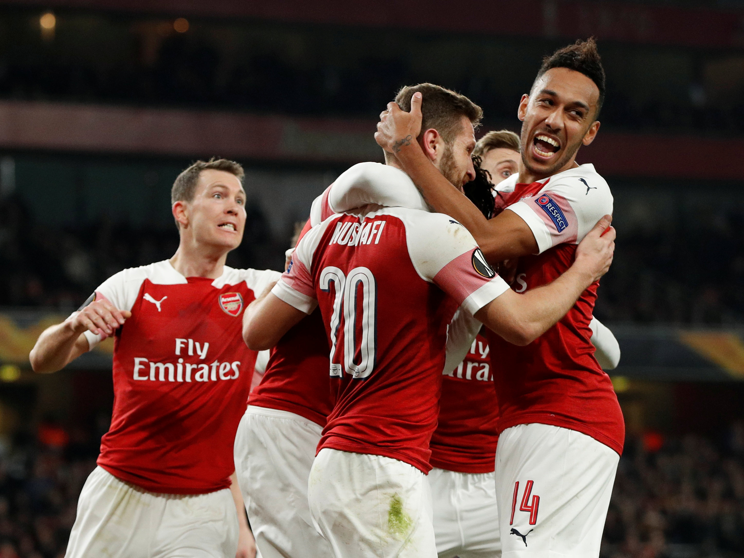 丢人！拿600万，却全场0分，还遭教练弃用，球迷：不上他山东必赢